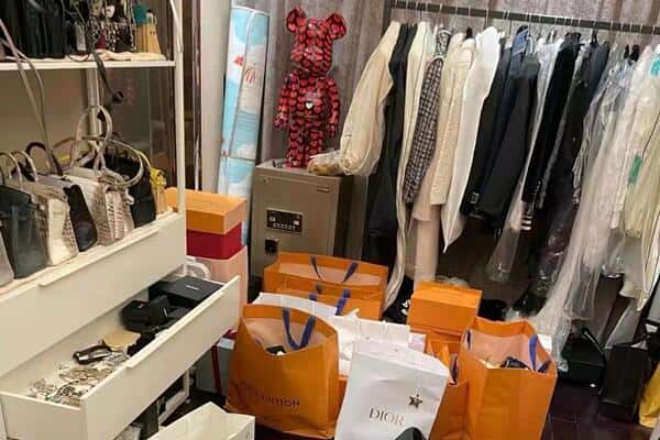 定陶区回收一线品牌衣服